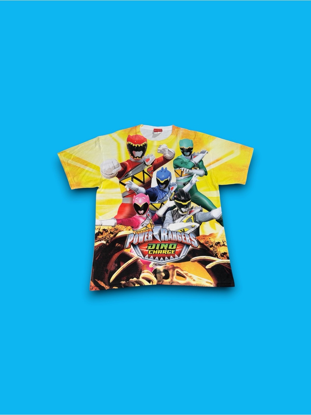 Saban’s Power Rangers Dino Charge Full Graphic T-Shirt 2015 Men’s Size Large